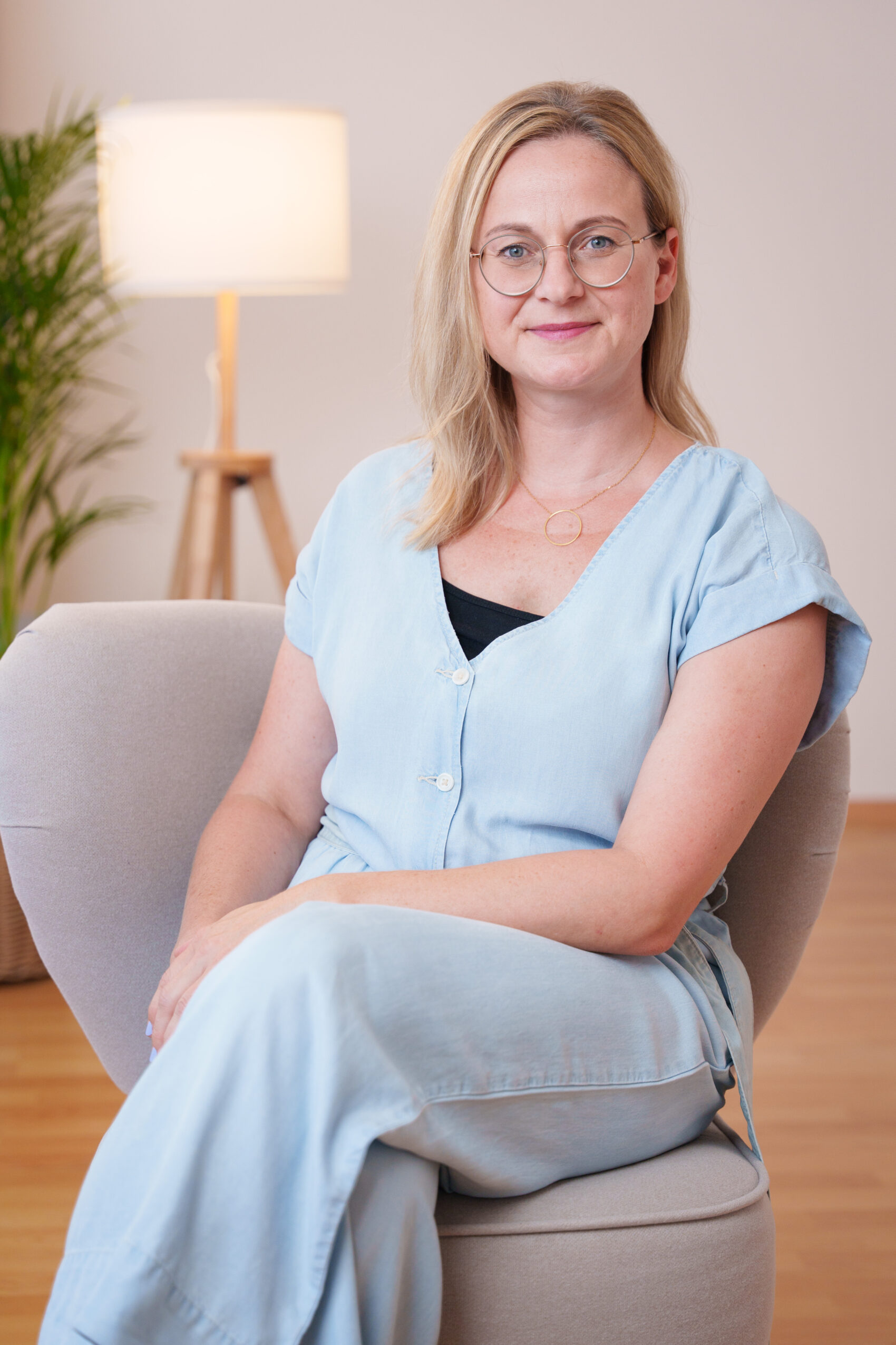 Maltherapie-LOM-eileen-froelich-brandenburg Eileen Froelich Maltherapeutin LOM Therapeutin und Coach in Brandenburg (Praxis Neuenhagen bei Berlin)